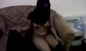 נשים ערביות אנאליות, ...
