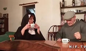 נזירה צרפתייה אנאל ו ...