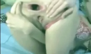 פעור אנאלי במצלמת אי ...